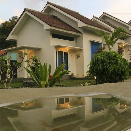 Villa Rumah Bromo Bagian luar foto